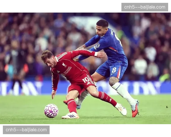 诺丁汉森林上半场防线注意力不集中 被伯恩利反击战术抓住机会